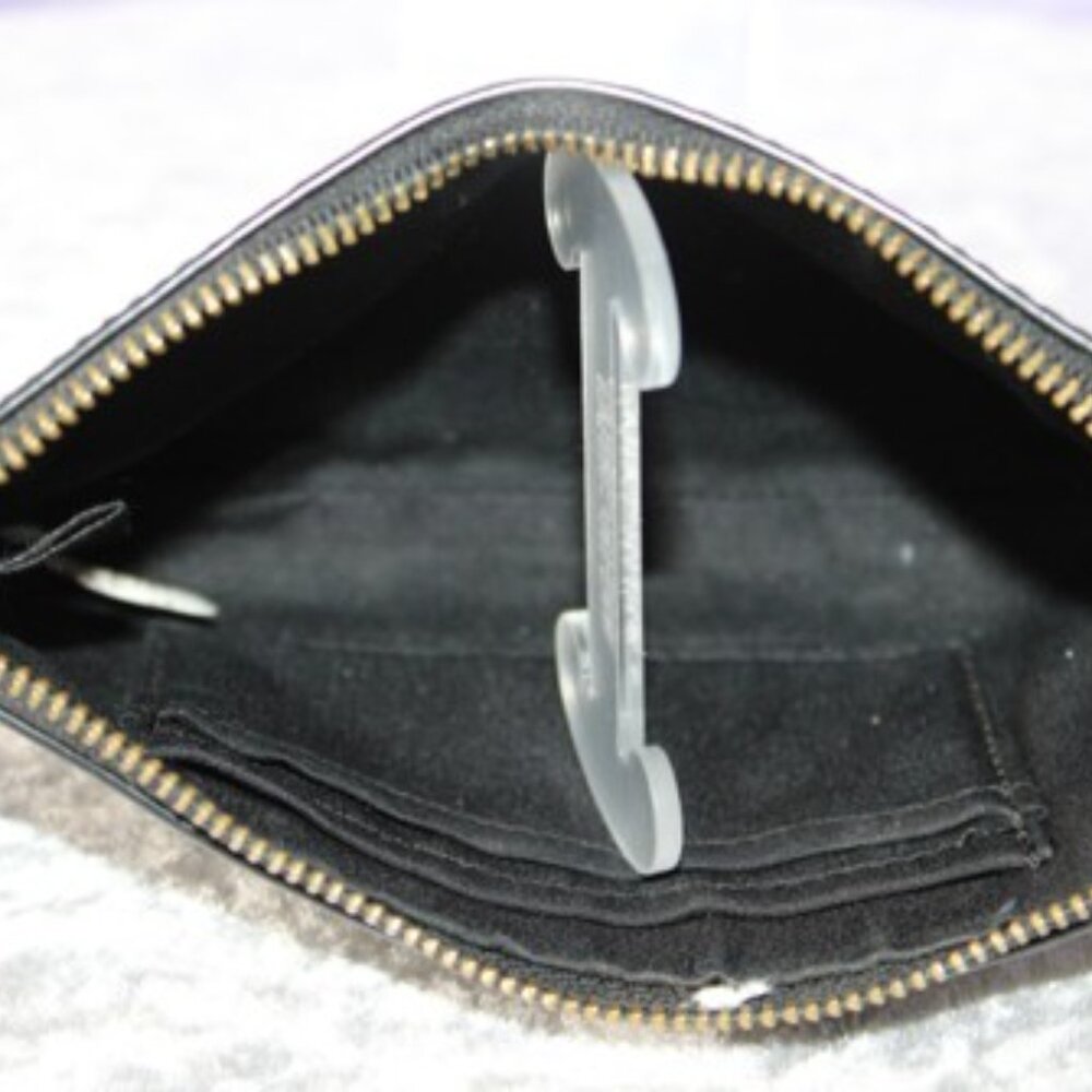 Coach Black Leather Tote with Matching Pouch and Strap - Picture 11 of 16